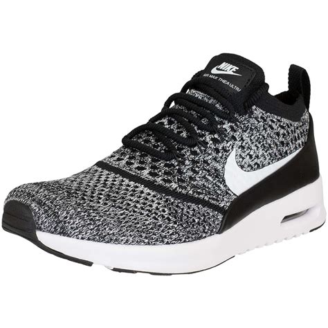 nike schuhe schwarz weiss|nike schuhe damen.